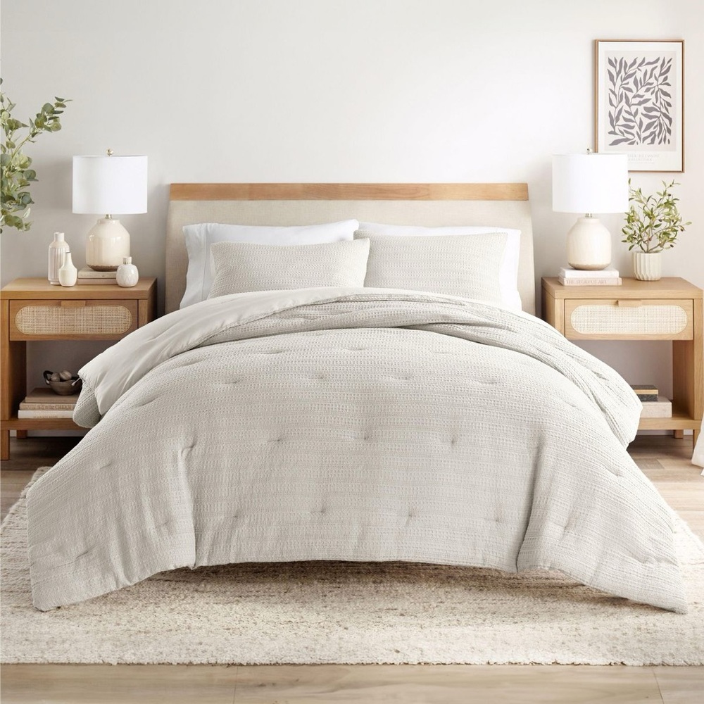 NEW Becky Cameron Waffle Textured King Comforter Set – Dune Beige (3-Pc)